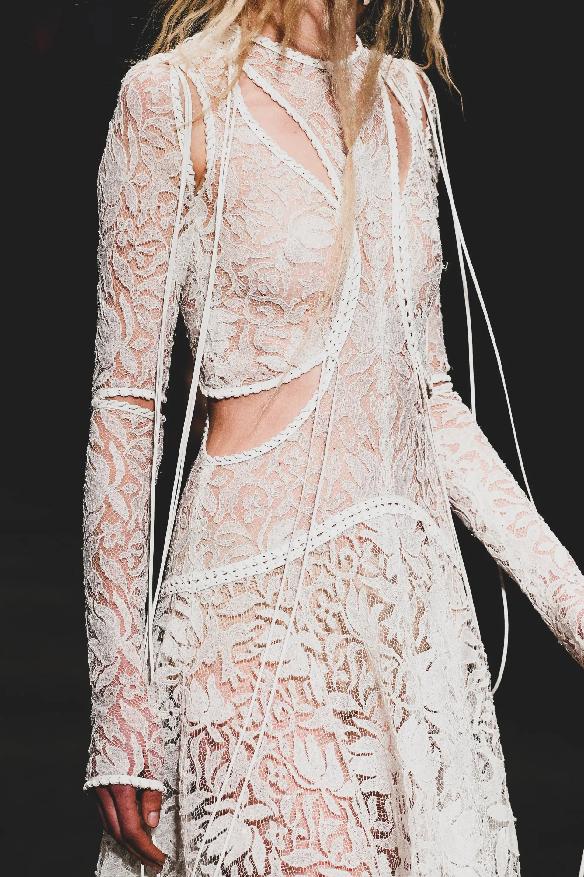 Alexander McQueen AW19 2
