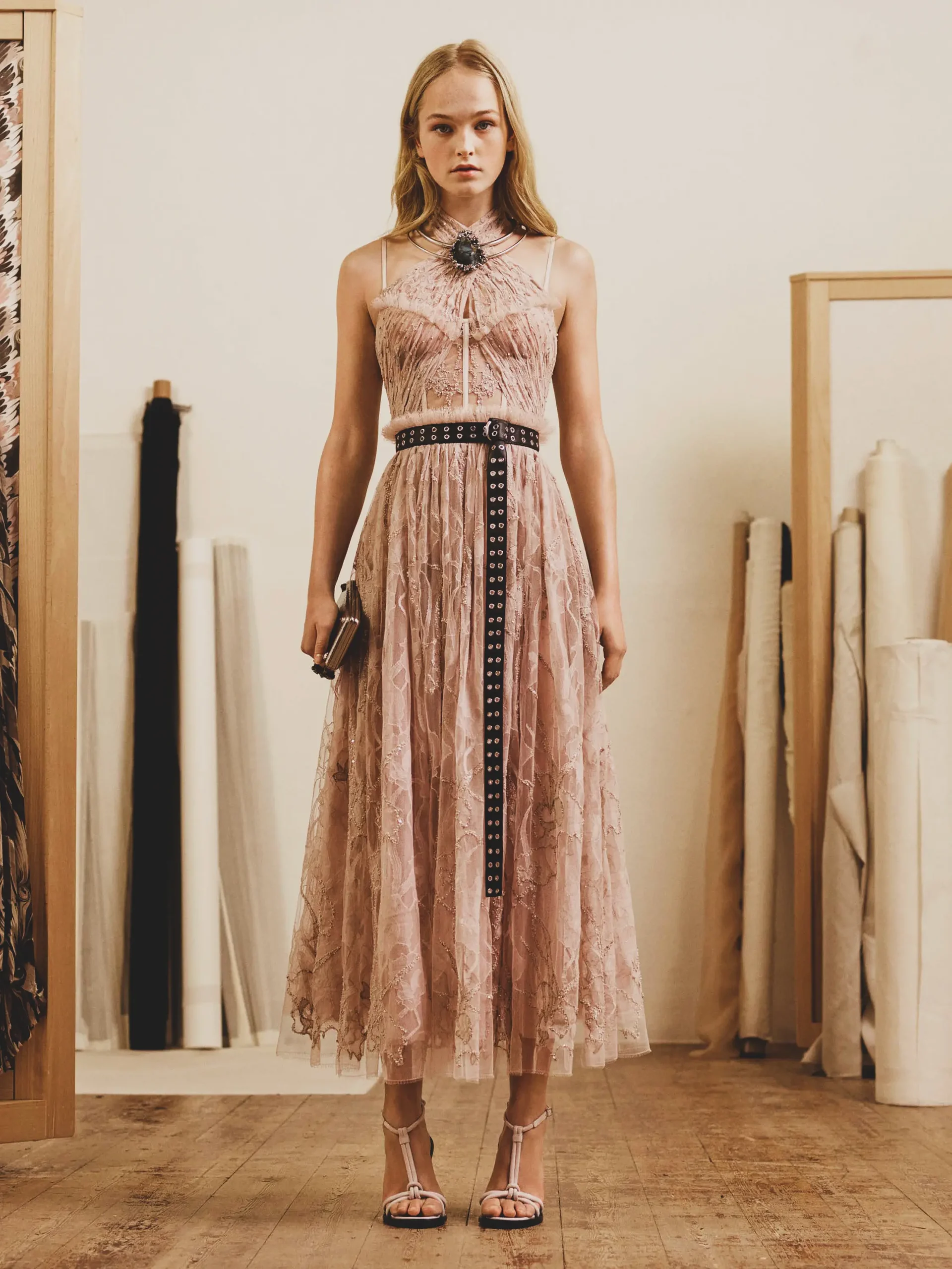 Alexander McQueen Pre-Fall 2019 Fashion Show 5