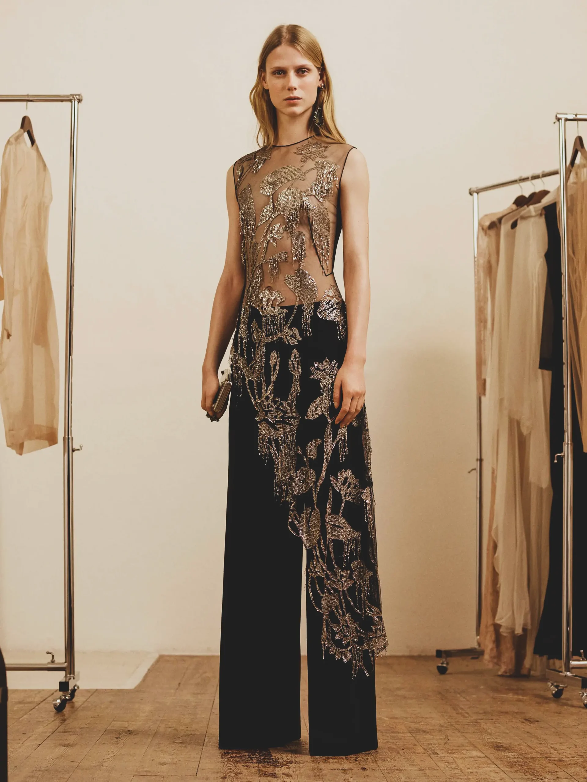 Alexander McQueen Pre-Fall 2019 Fashion Show 7
