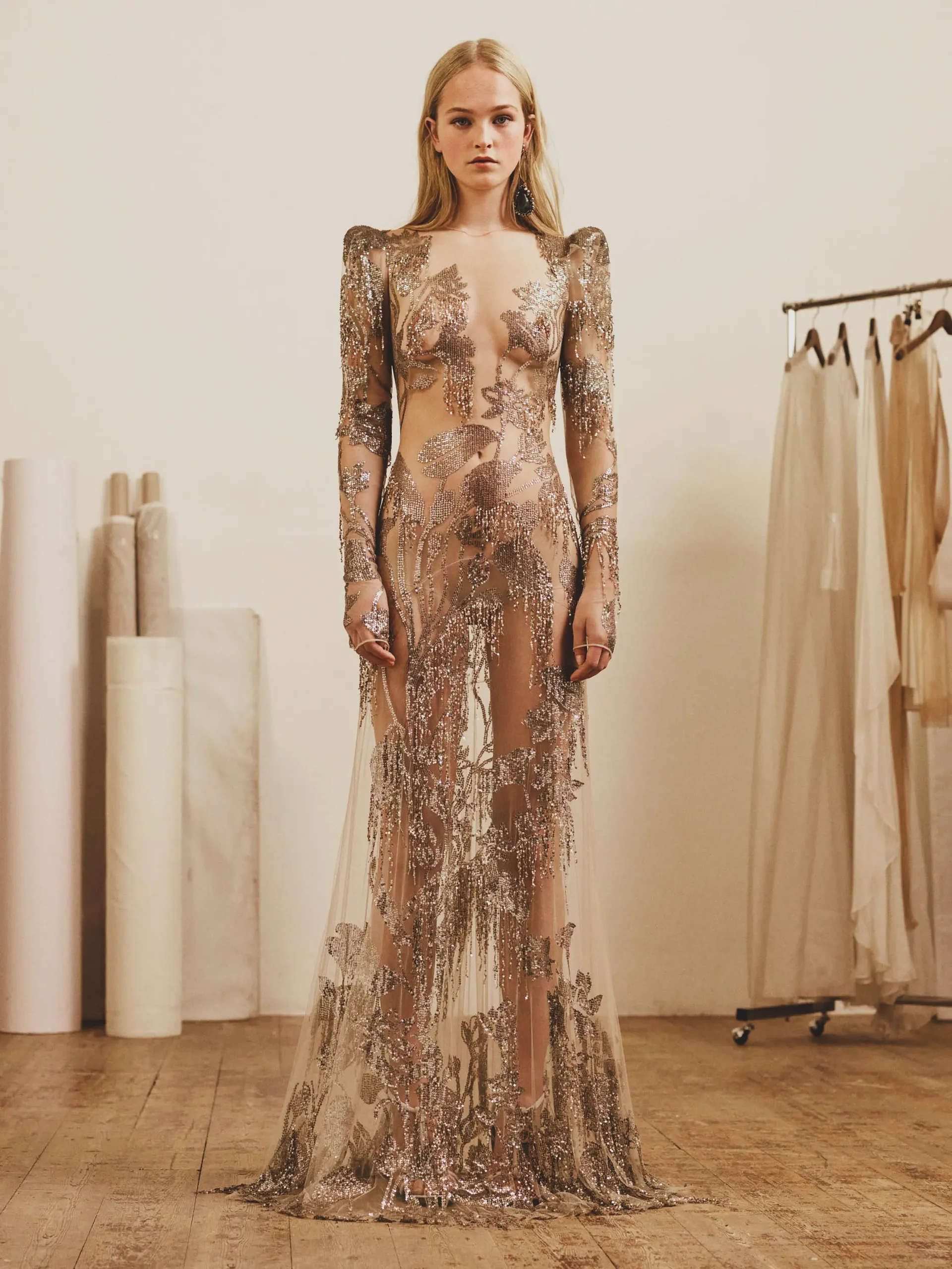 Alexander McQueen Pre-Fall 2019 Fashion Show 8