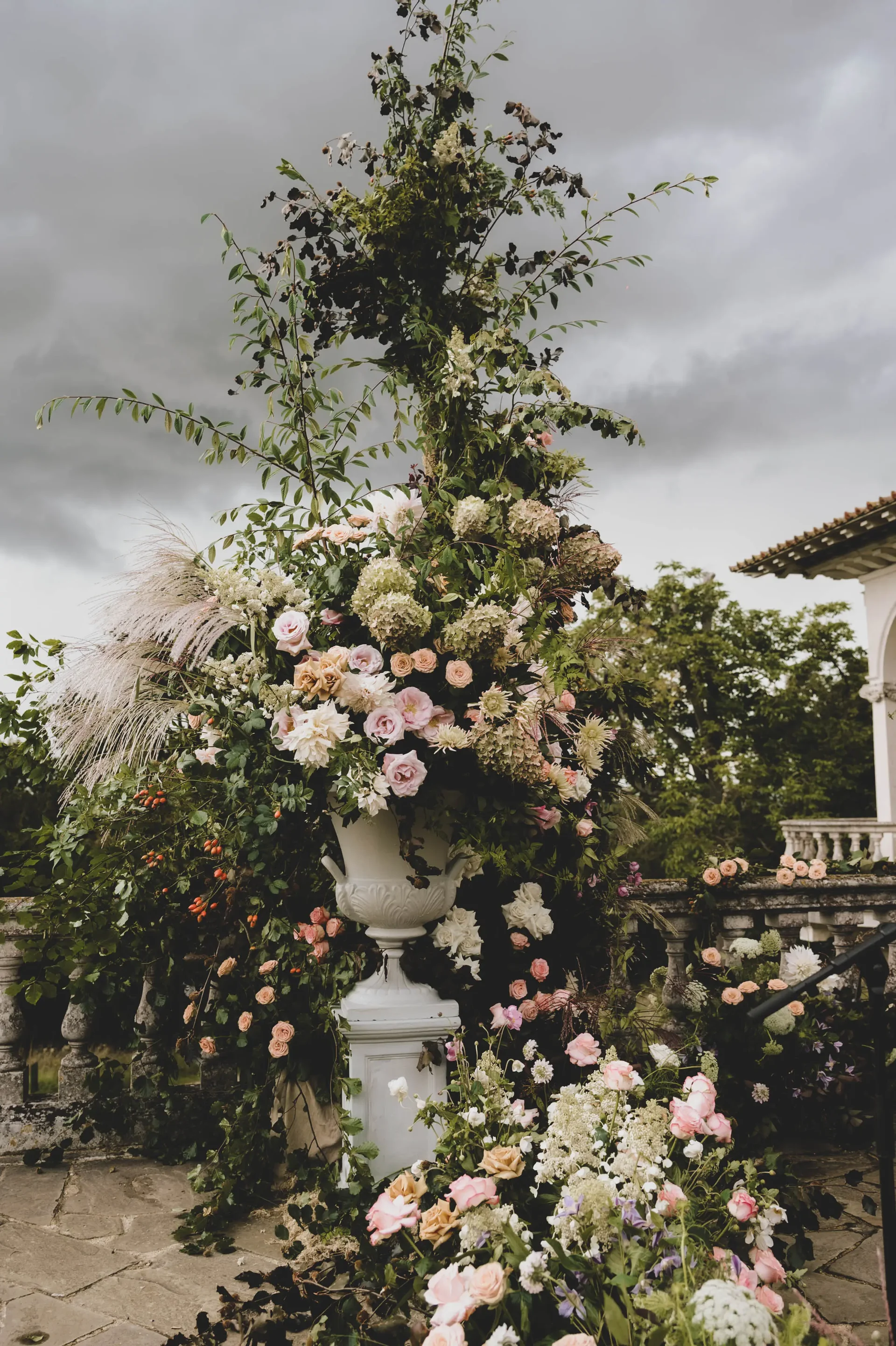 Bohemian English Country wedding at Cliveden House with Bespoke Events 7