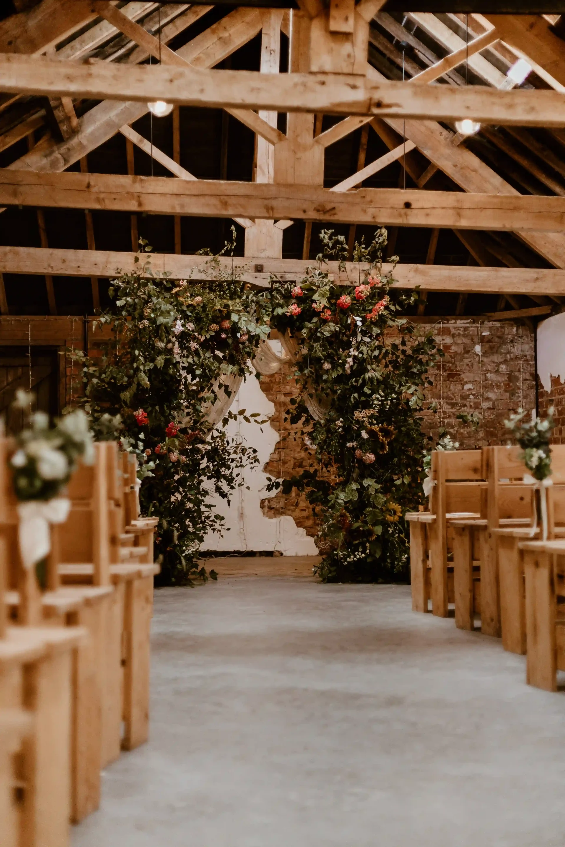 Summer wedding at Woolas Barn 1