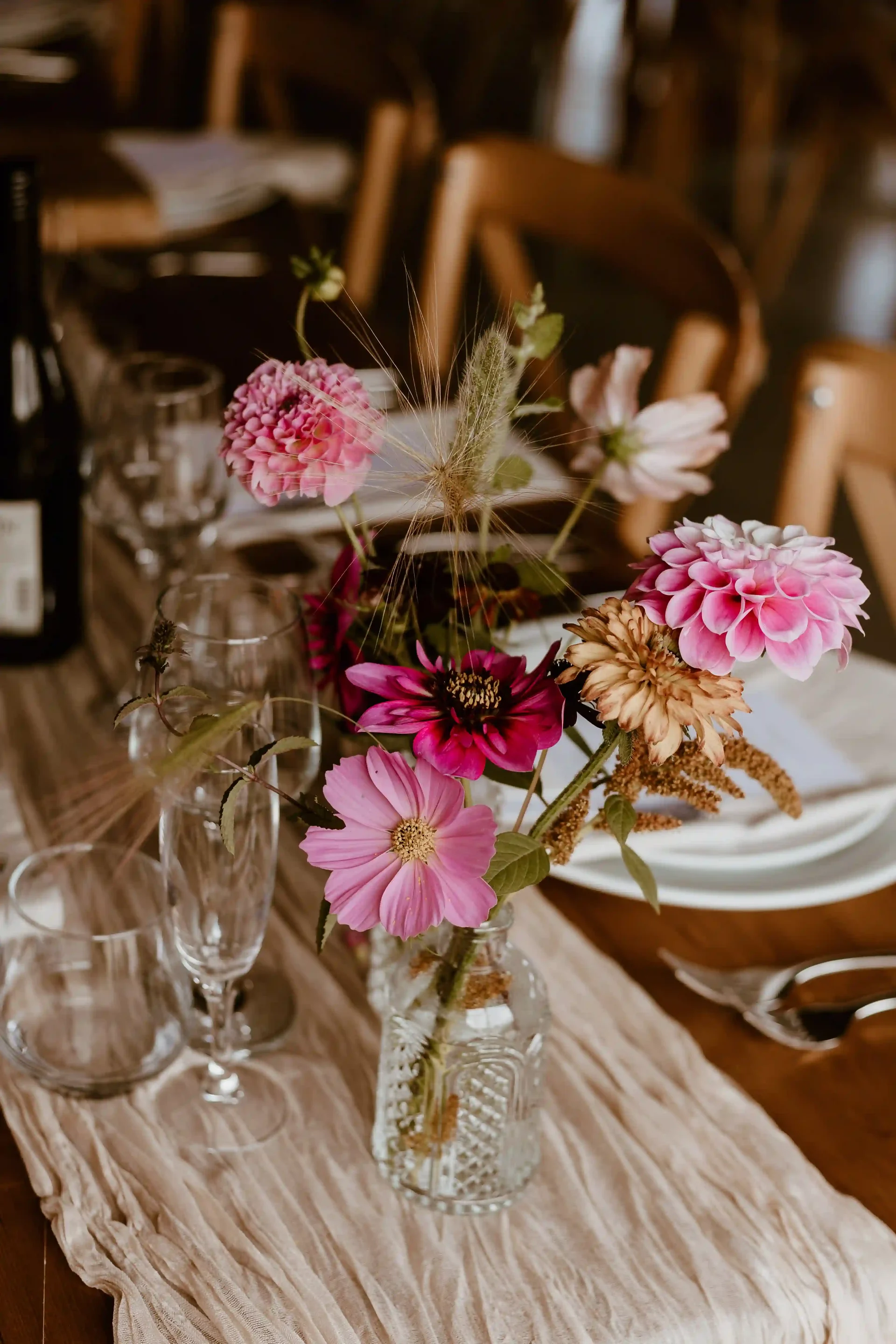Summer wedding at Woolas Barn 11