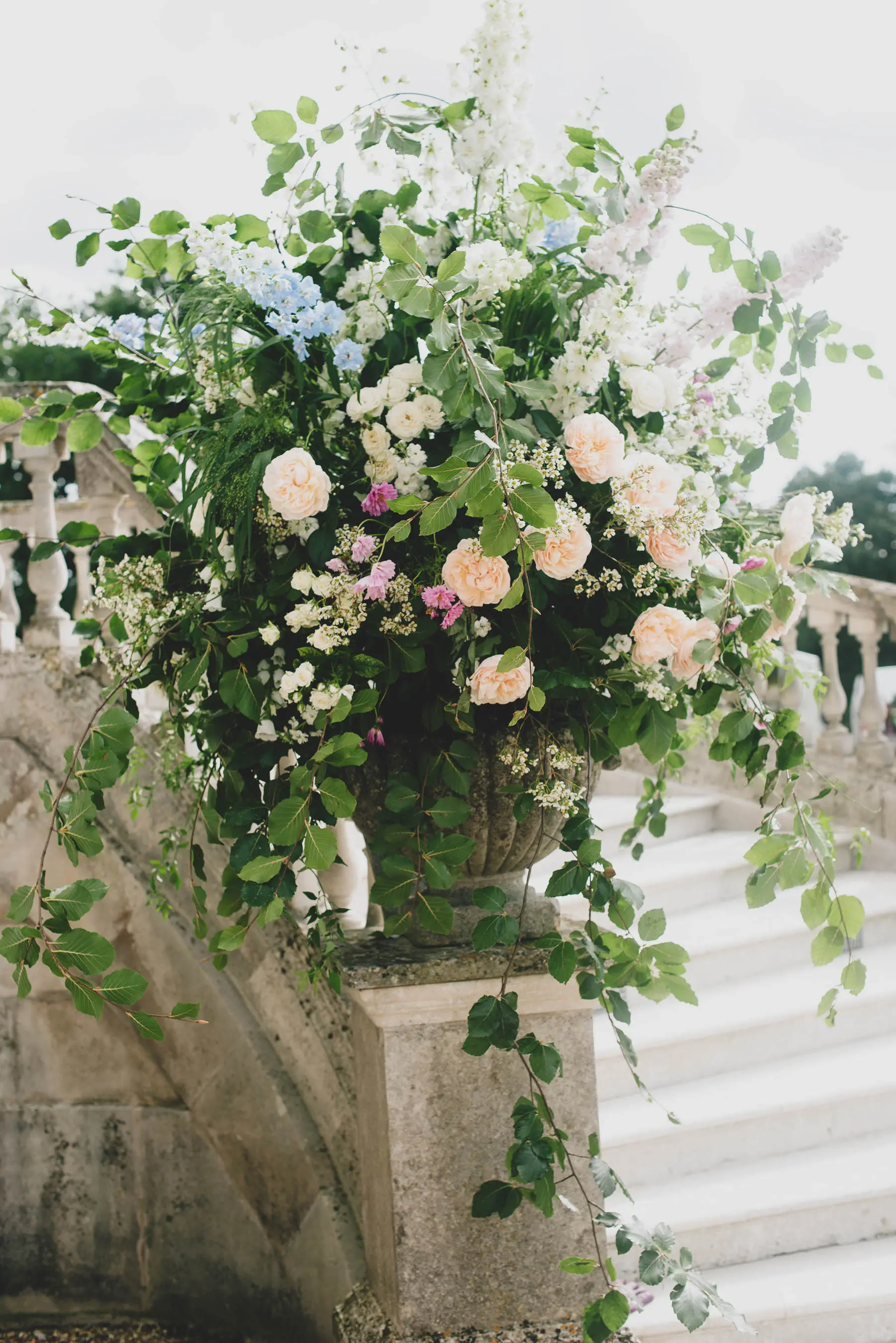 English garden weddings at Wrotham Park with Tony Page Events 6